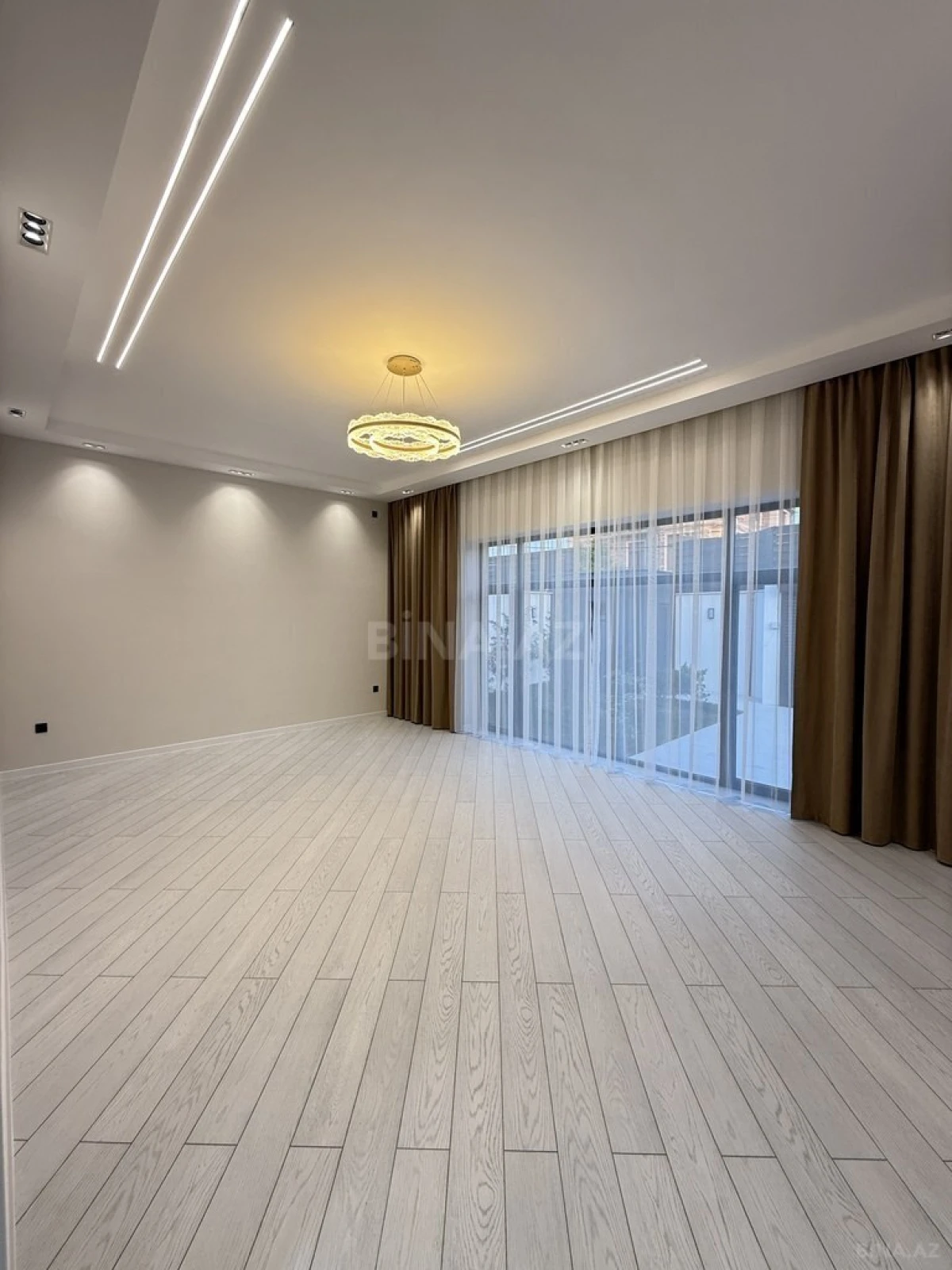 Satılır 4 otaqlı həyət evi 170 m²
