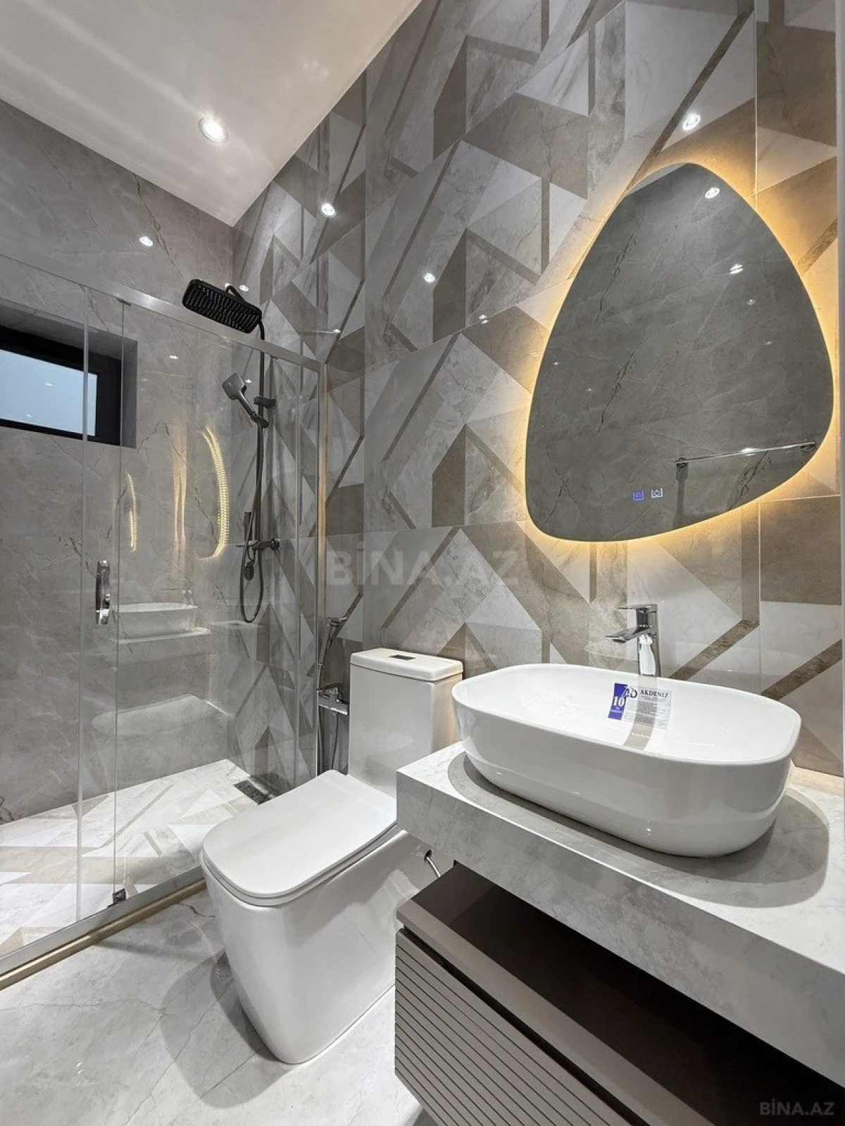 Satılır 4 otaqlı həyət evi 170 m²