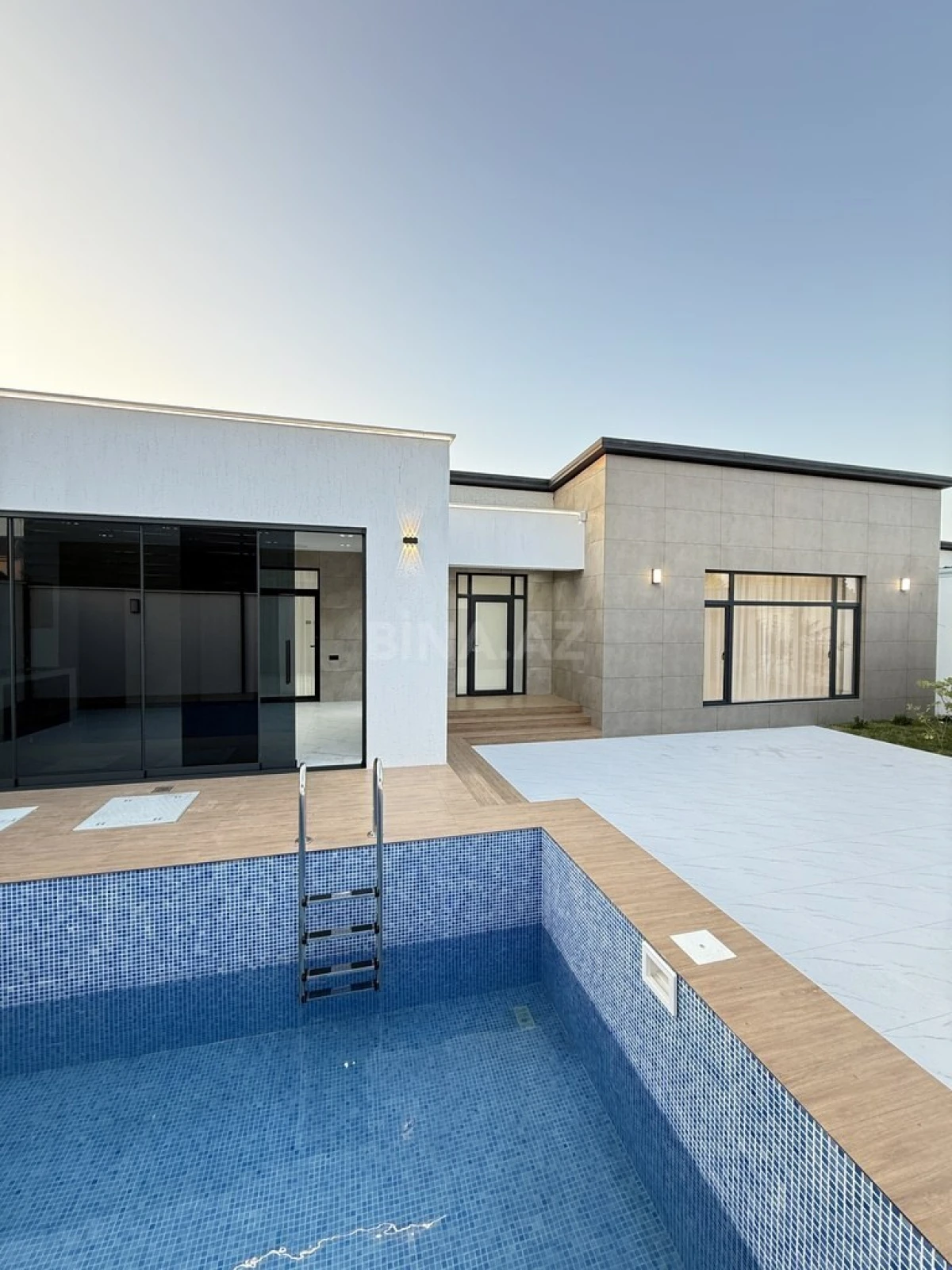 Satılır 4 otaqlı həyət evi 170 m²