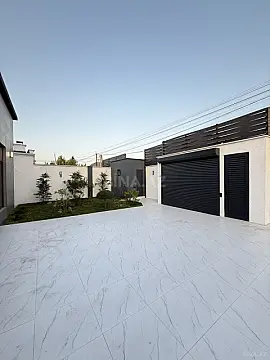 Satılır 4 otaqlı həyət evi 170 m²