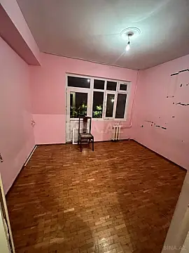 Satılır 4 otaqlı mənzil 100 m²