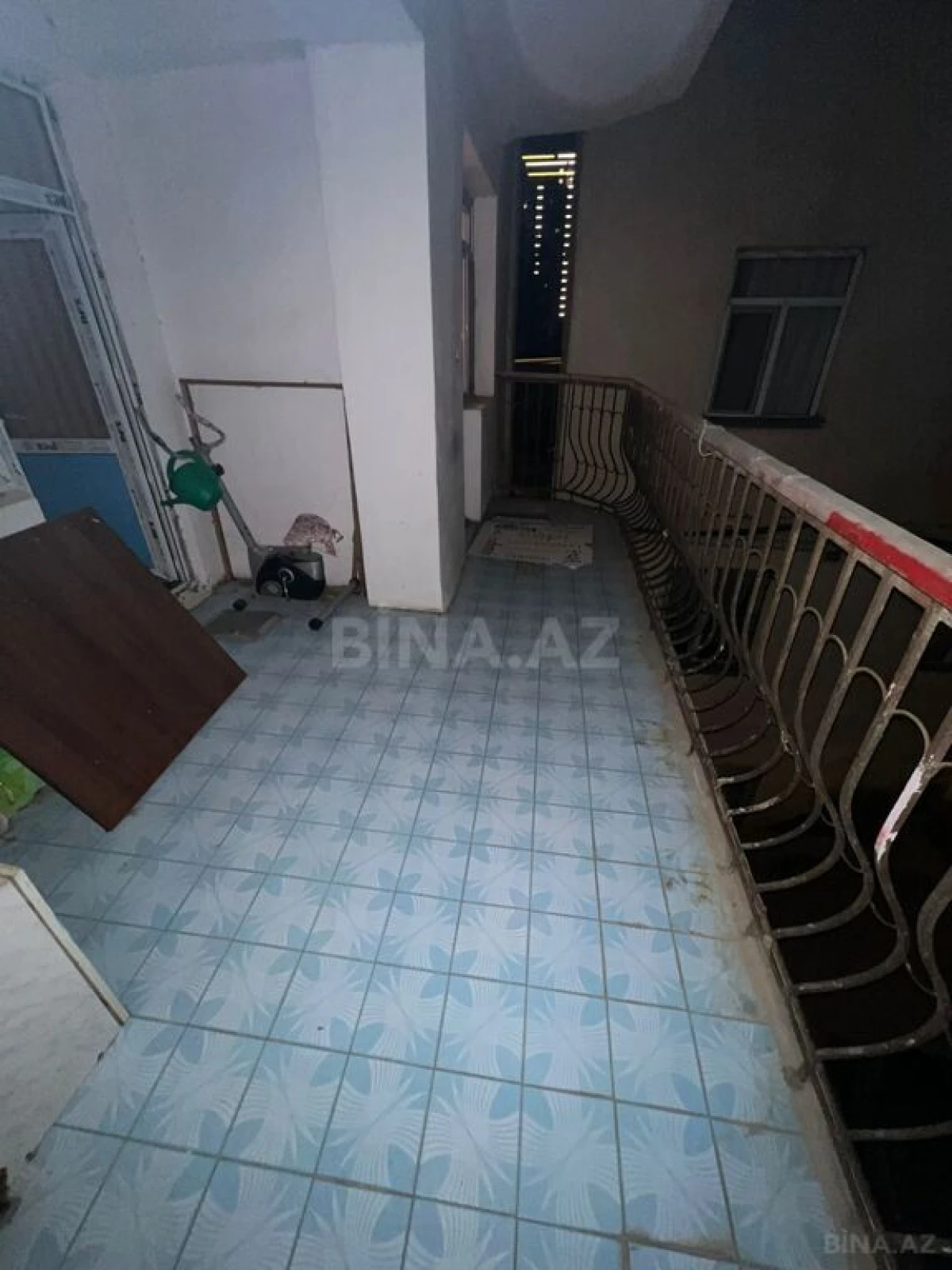 Satılır 4 otaqlı mənzil 100 m²