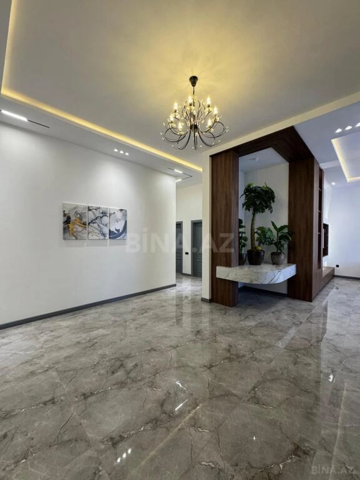Satılır 4 otaqlı həyət evi 175 m²