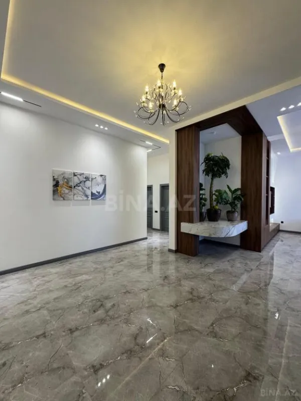 Satılır 4 otaqlı həyət evi 175 m²
