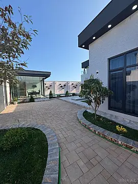 Satılır 4 otaqlı həyət evi 175 m²