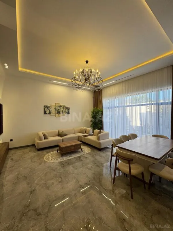 Satılır 4 otaqlı həyət evi 175 m²