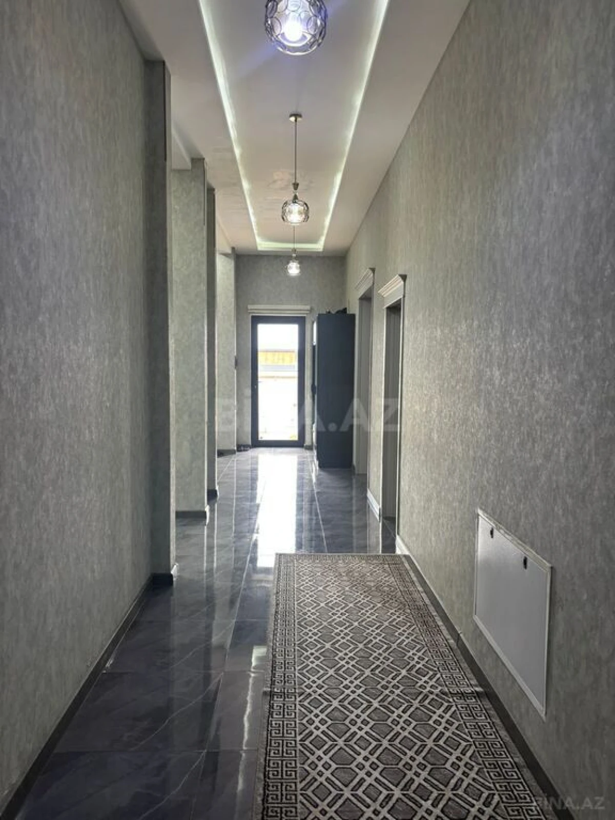 Kirayə verilir 4 otaqlı həyət evi 200 m²
