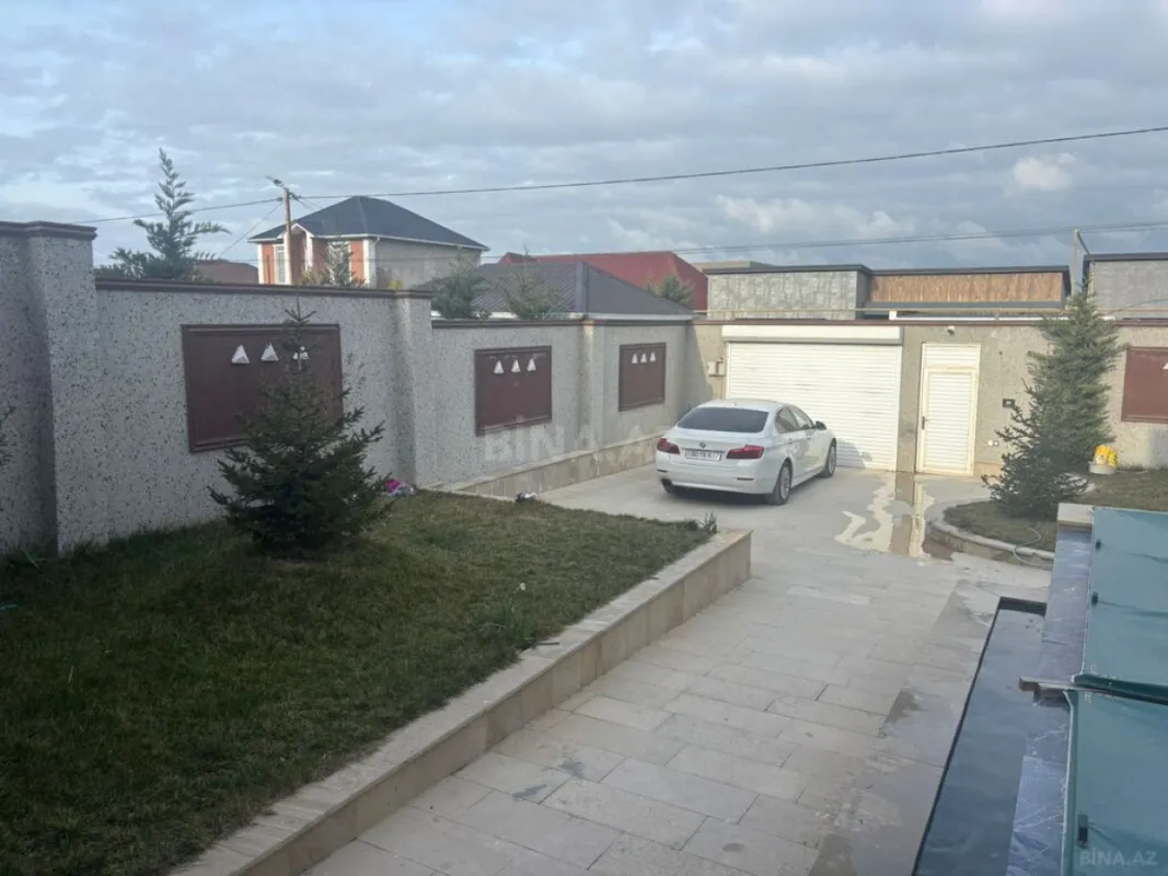 Kirayə verilir 4 otaqlı həyət evi 200 m²