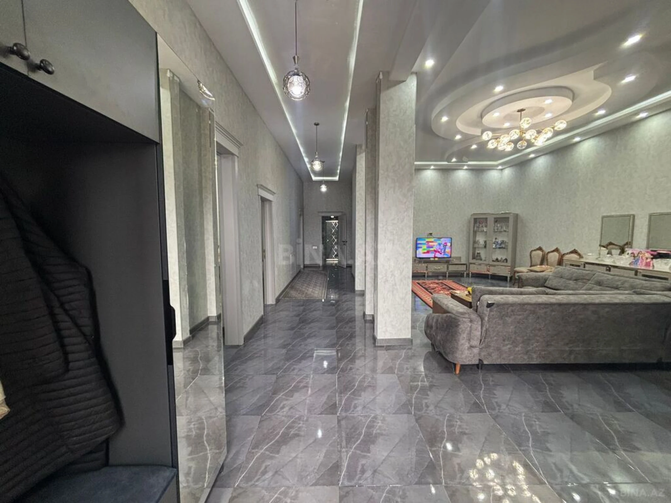 Kirayə verilir 4 otaqlı həyət evi 200 m²