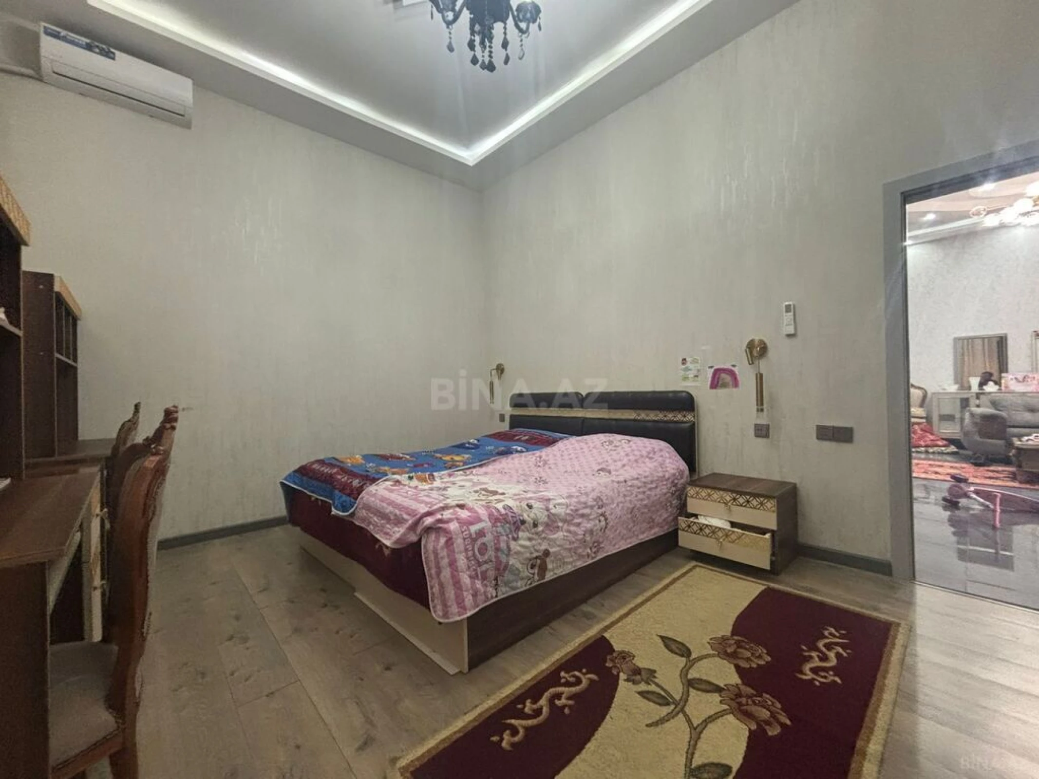 Kirayə verilir 4 otaqlı həyət evi 200 m²