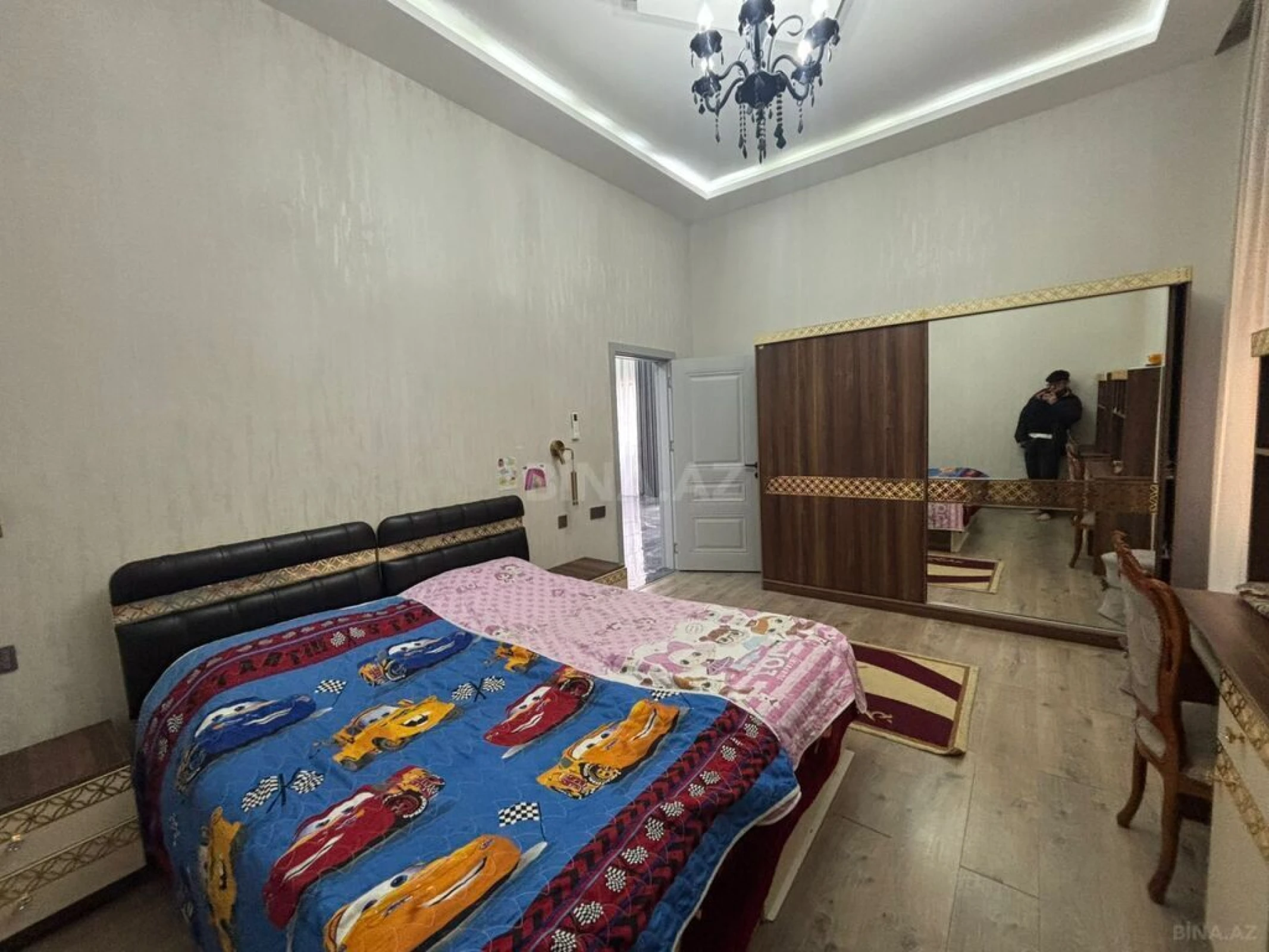 Kirayə verilir 4 otaqlı həyət evi 200 m²