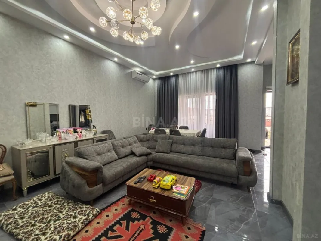 Kirayə verilir 4 otaqlı həyət evi 200 m²