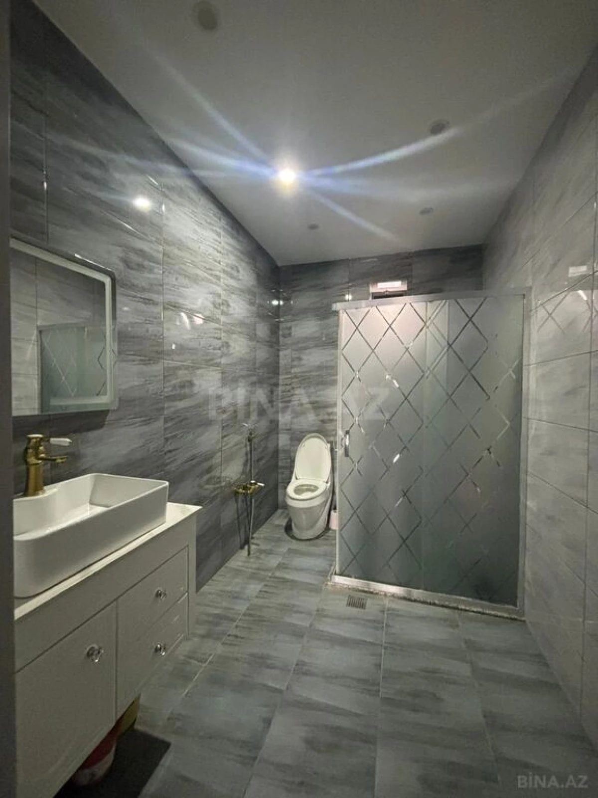Kirayə verilir 4 otaqlı həyət evi 200 m²