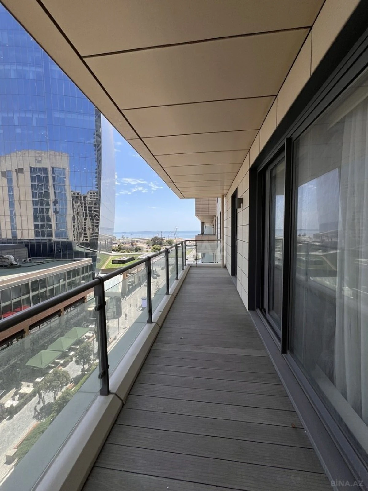 Kirayə verilir 3 otaqlı mənzil 110 m²