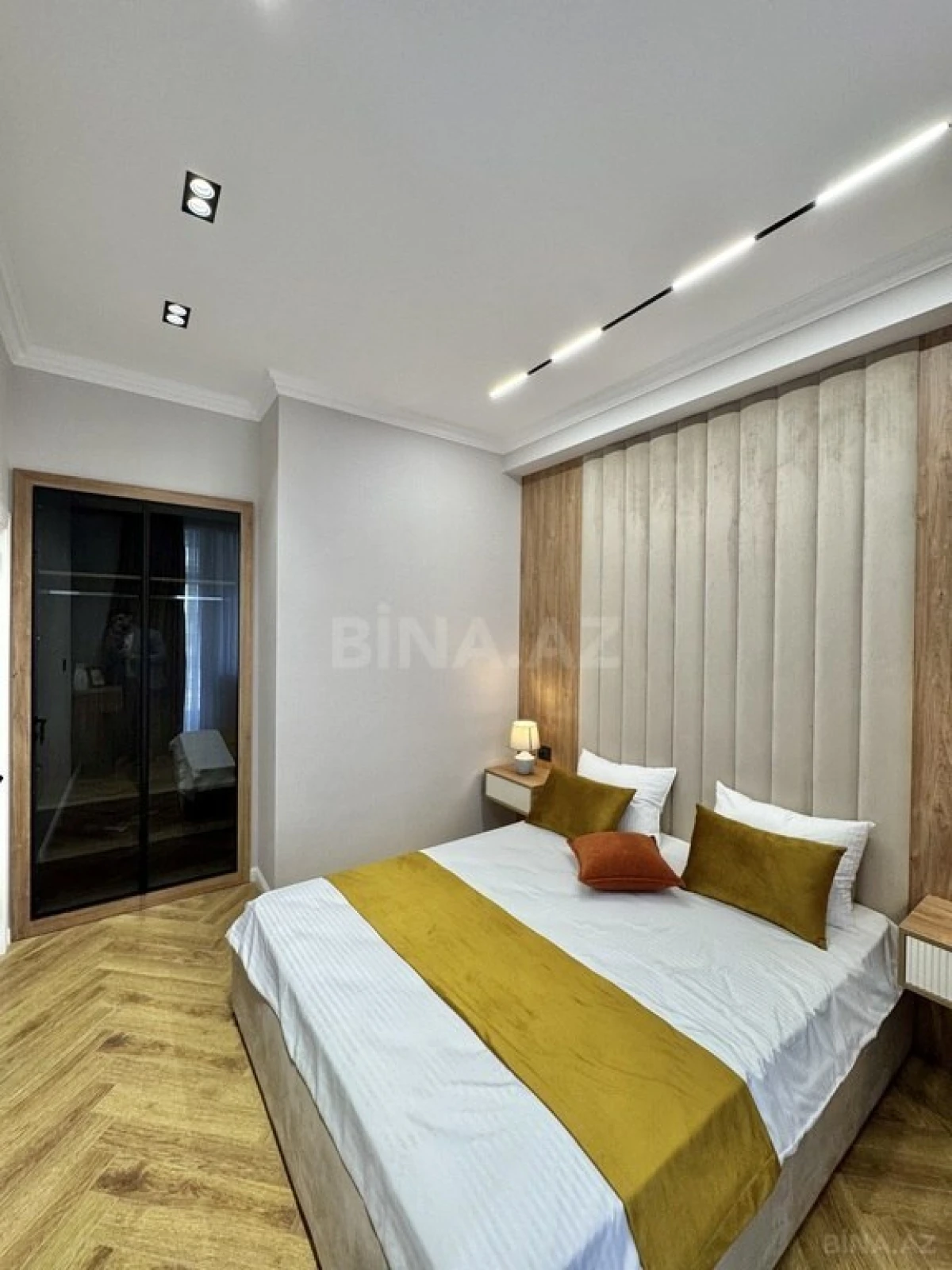 Satılır 2 otaqlı mənzil 55 m²
