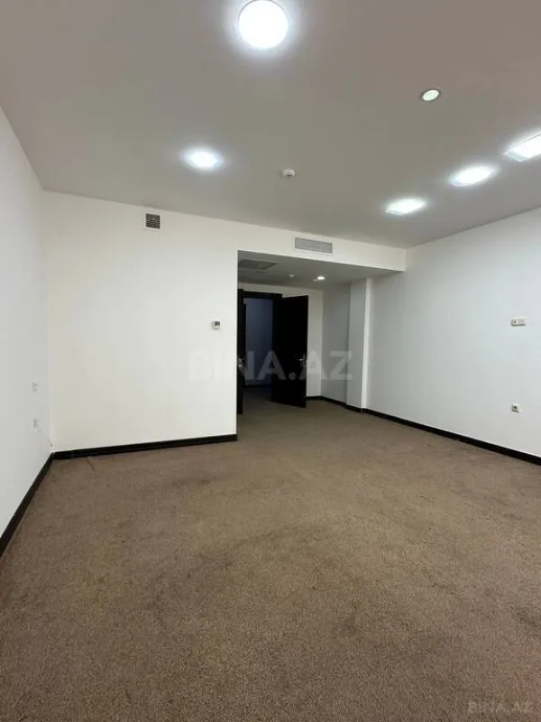 Kirayə verilir 1 otaqlı ofis 40 m²