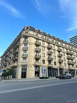 Kirayə verilir obyekt 1000 m²