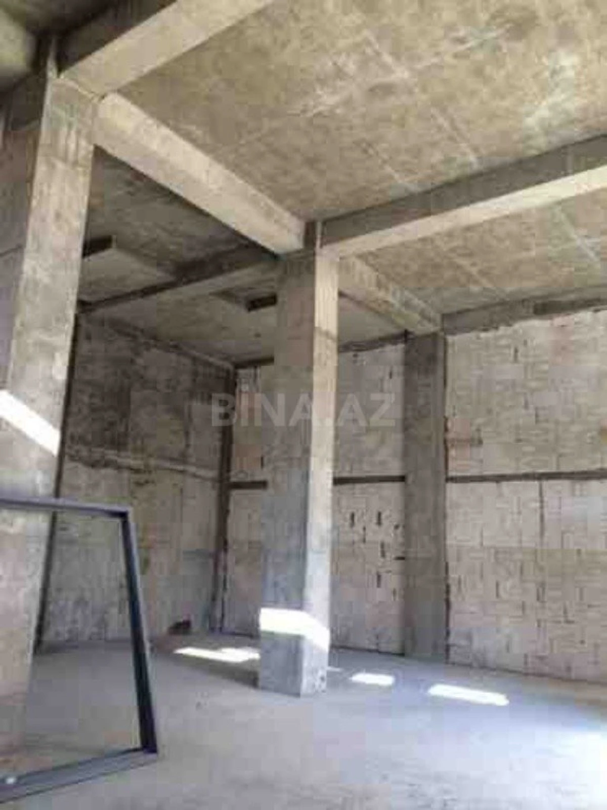 Kirayə verilir obyekt 1000 m²