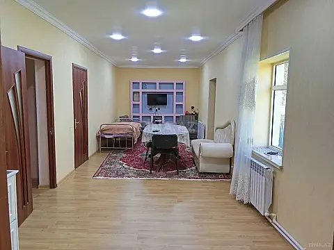 Kirayə verilir 3 otaqlı həyət evi 100 m² — Bakı 3 otaq 100.00 m²
