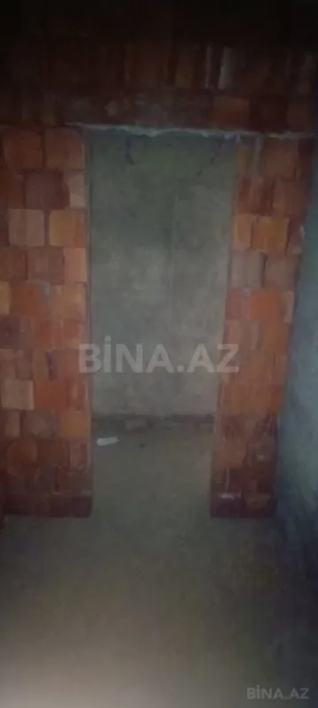 Satılır 2 otaqlı mənzil 114 m²