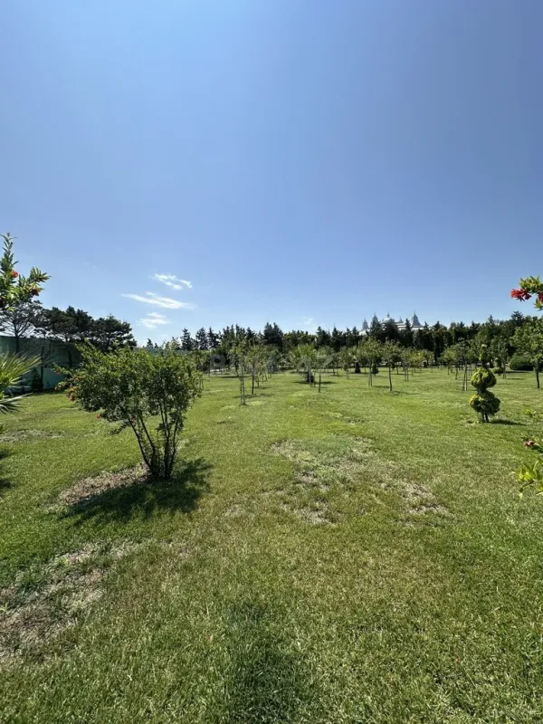 Satılır torpaq sahəsi 6 m²