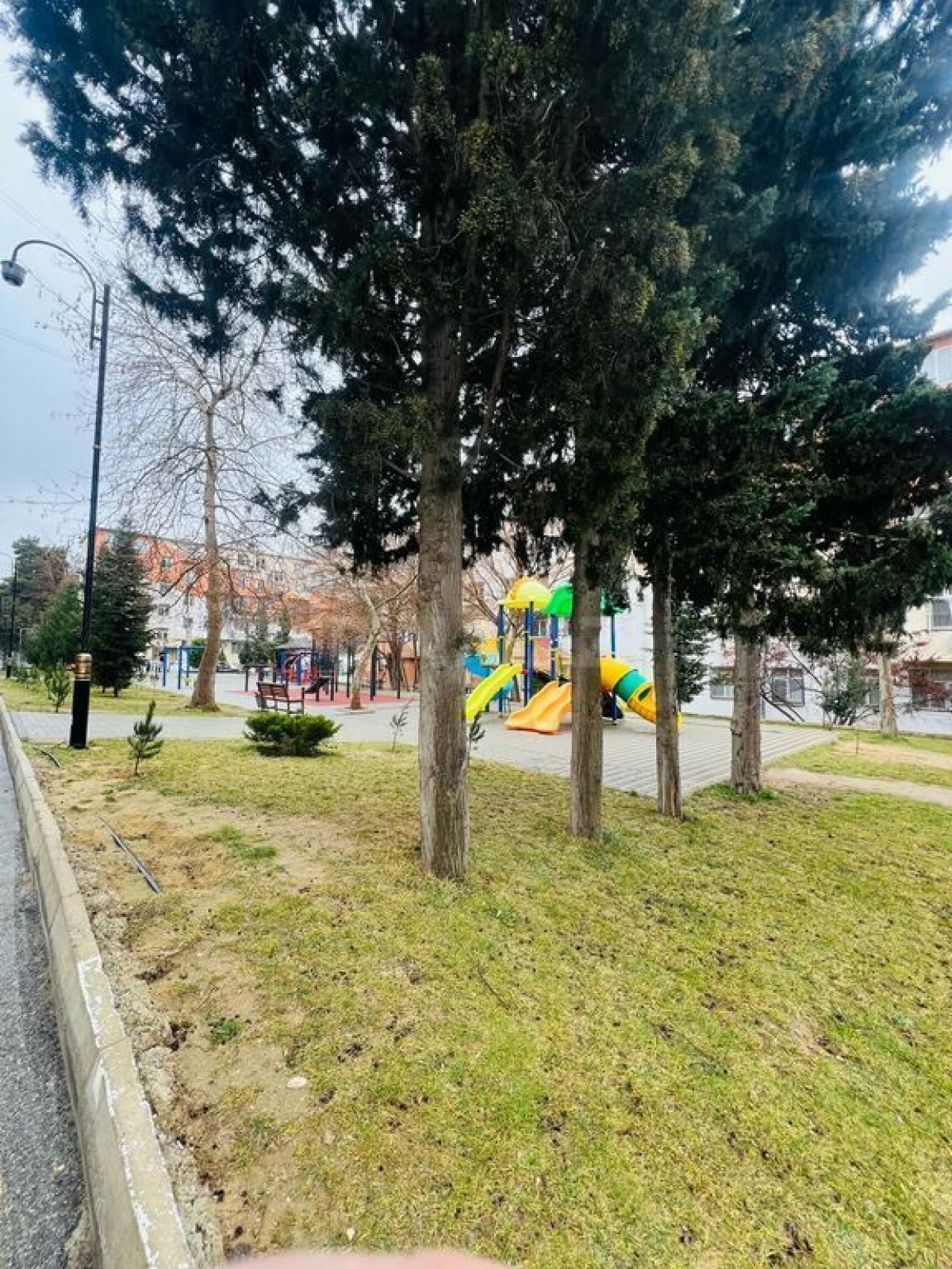 Satılır 3 otaqlı mənzil 60 m²