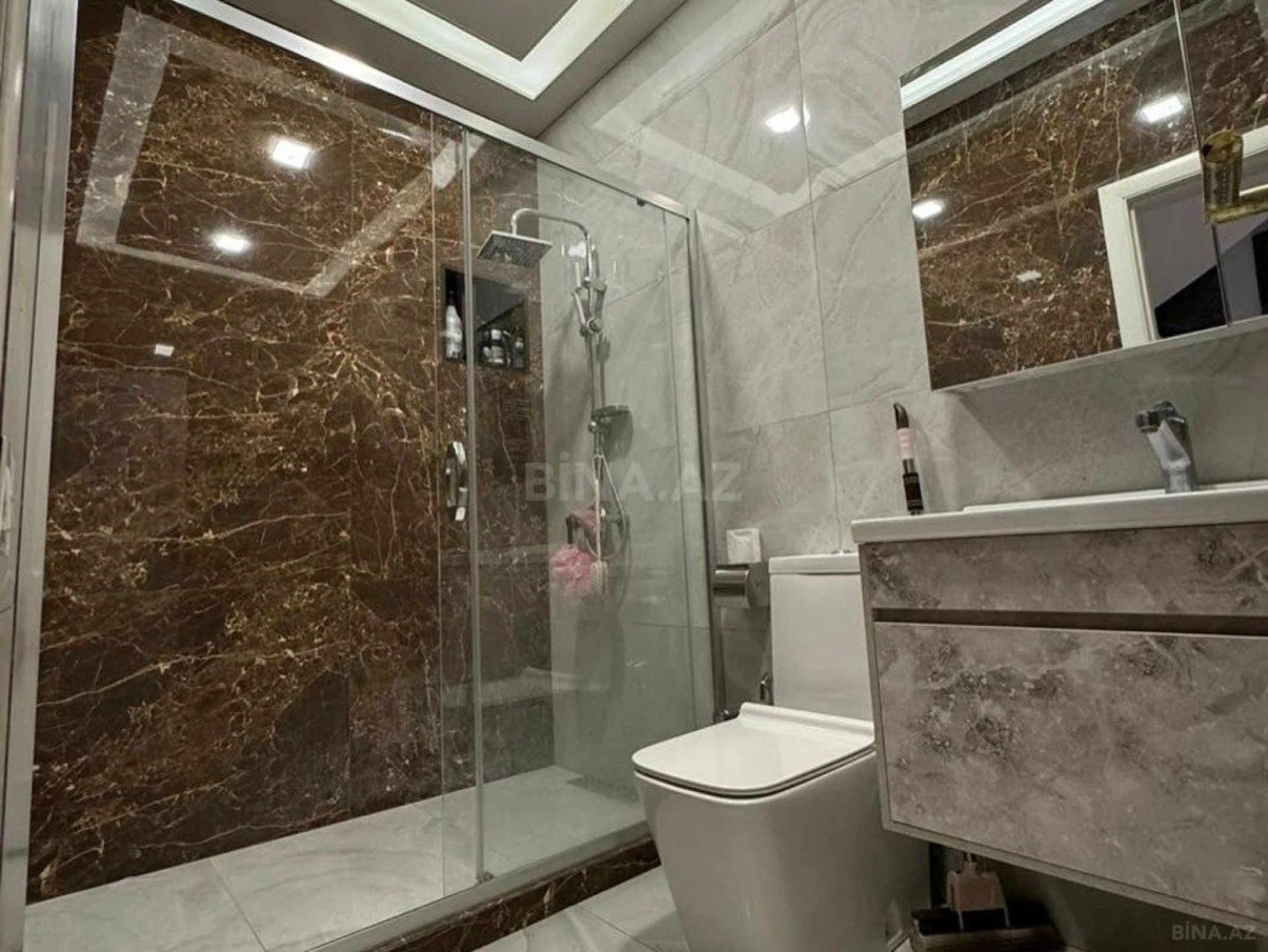 Kirayə verilir 5 otaqlı həyət evi 350 m²