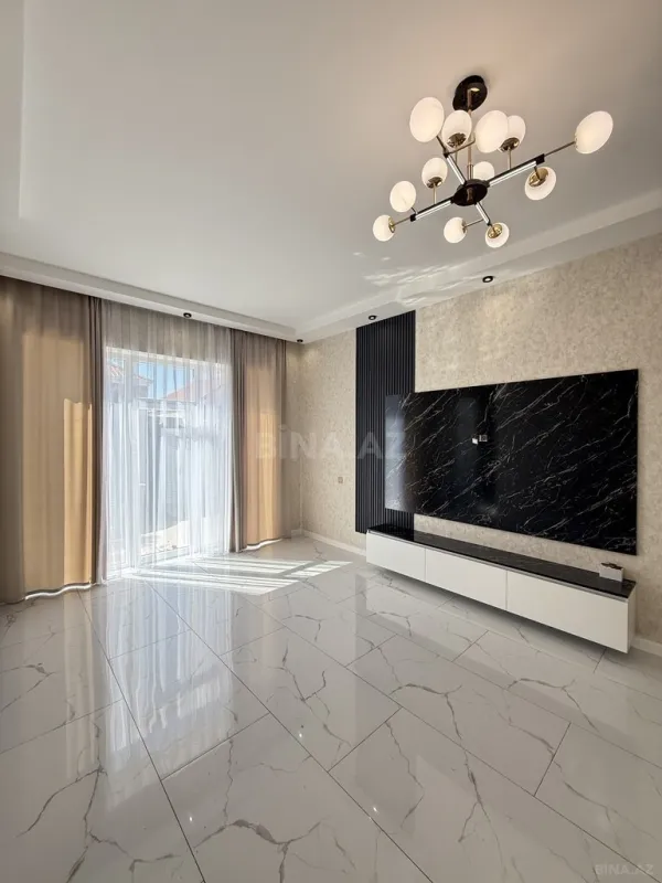 Satılır 4 otaqlı həyət evi 130 m²