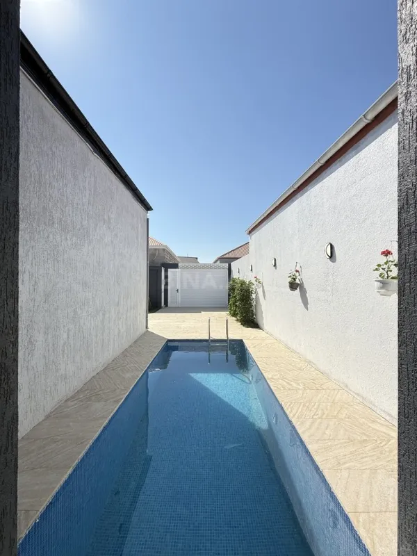 Satılır 4 otaqlı həyət evi 130 m²