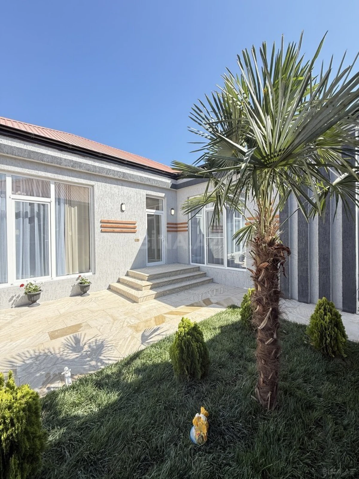 Satılır 4 otaqlı həyət evi 130 m²