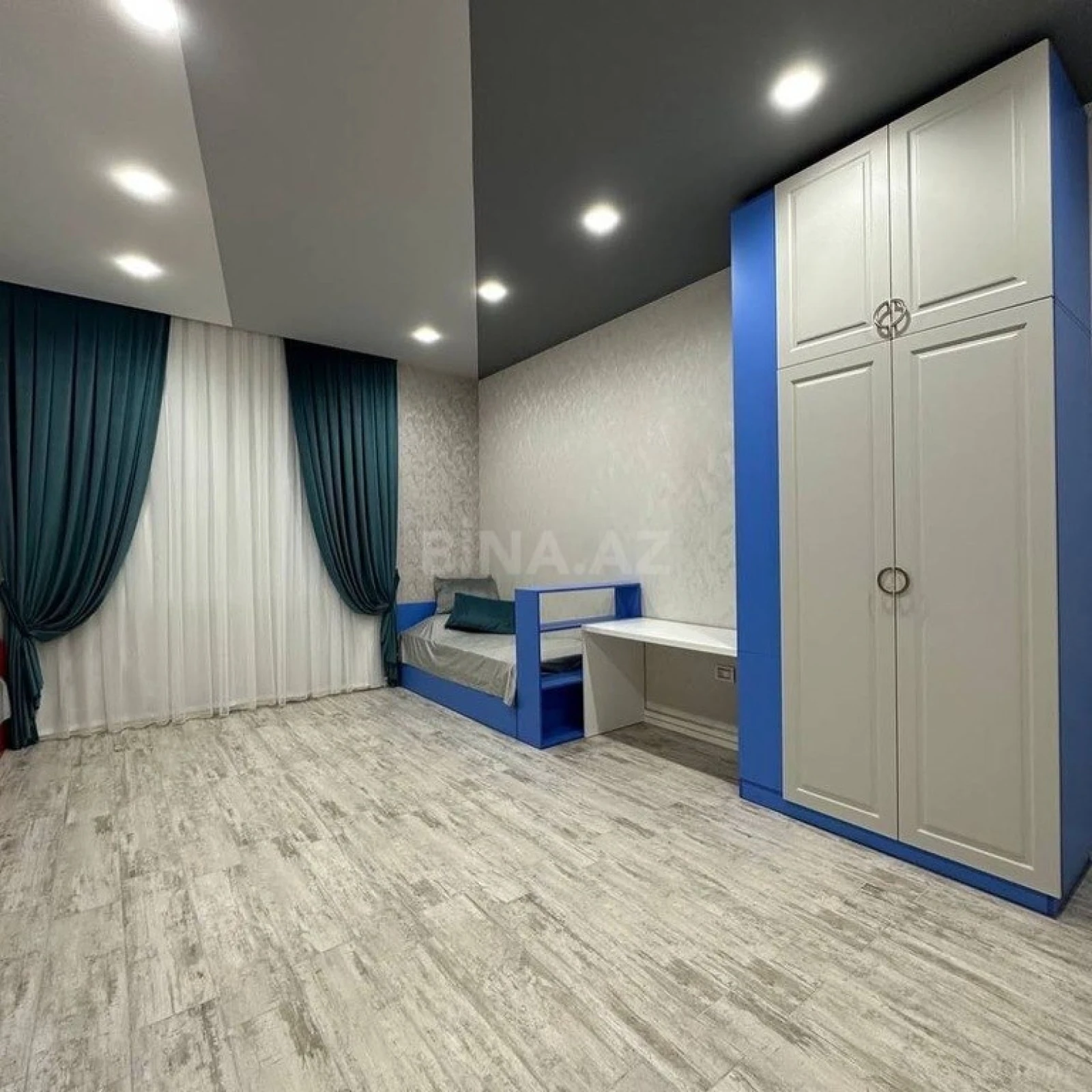 Kirayə verilir 5 otaqlı həyət evi 400 m²