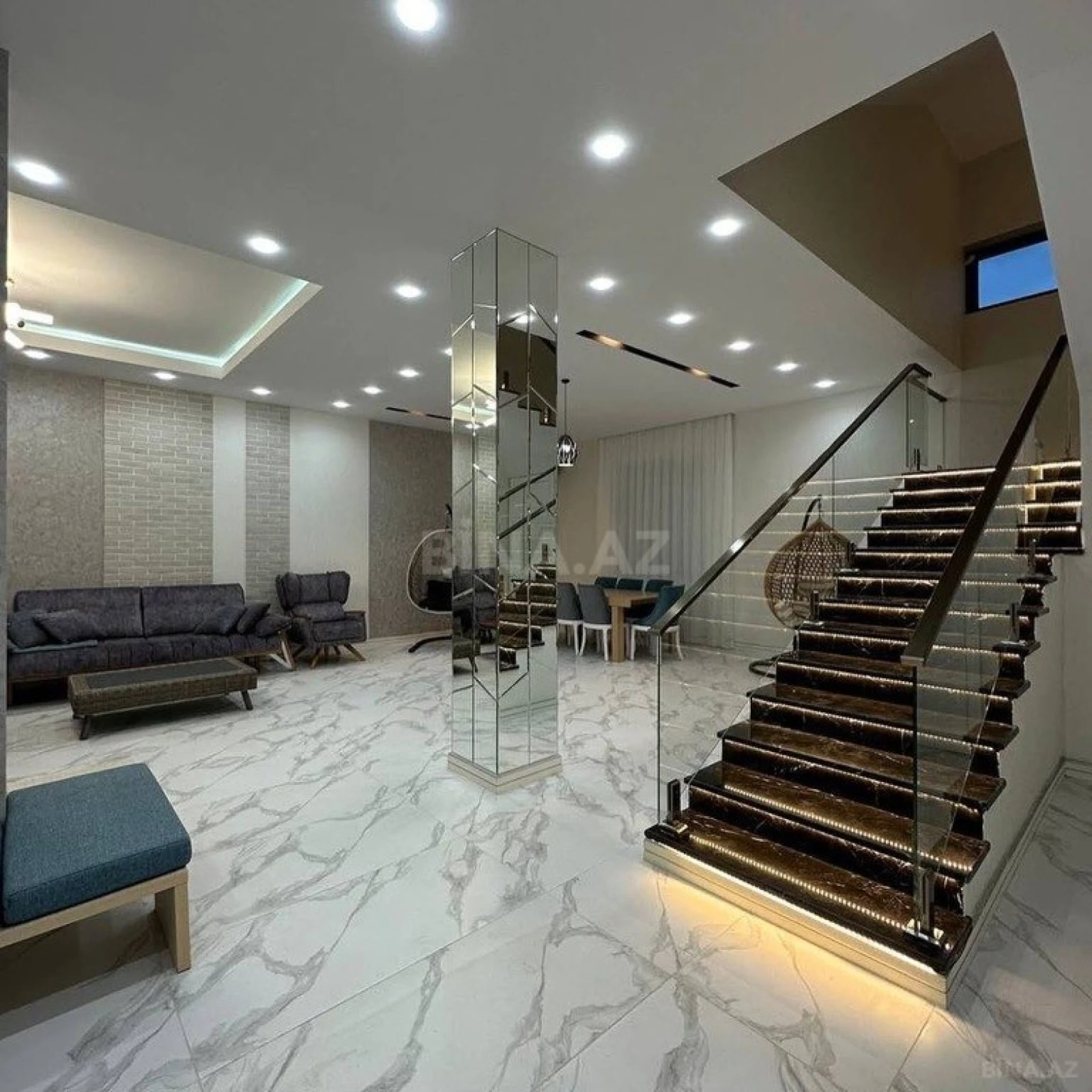 Kirayə verilir 5 otaqlı həyət evi 400 m²