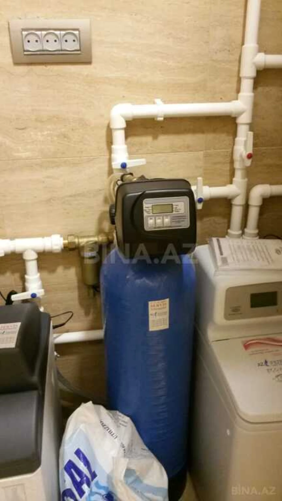 Satılır 5 otaqlı mənzil 285 m²