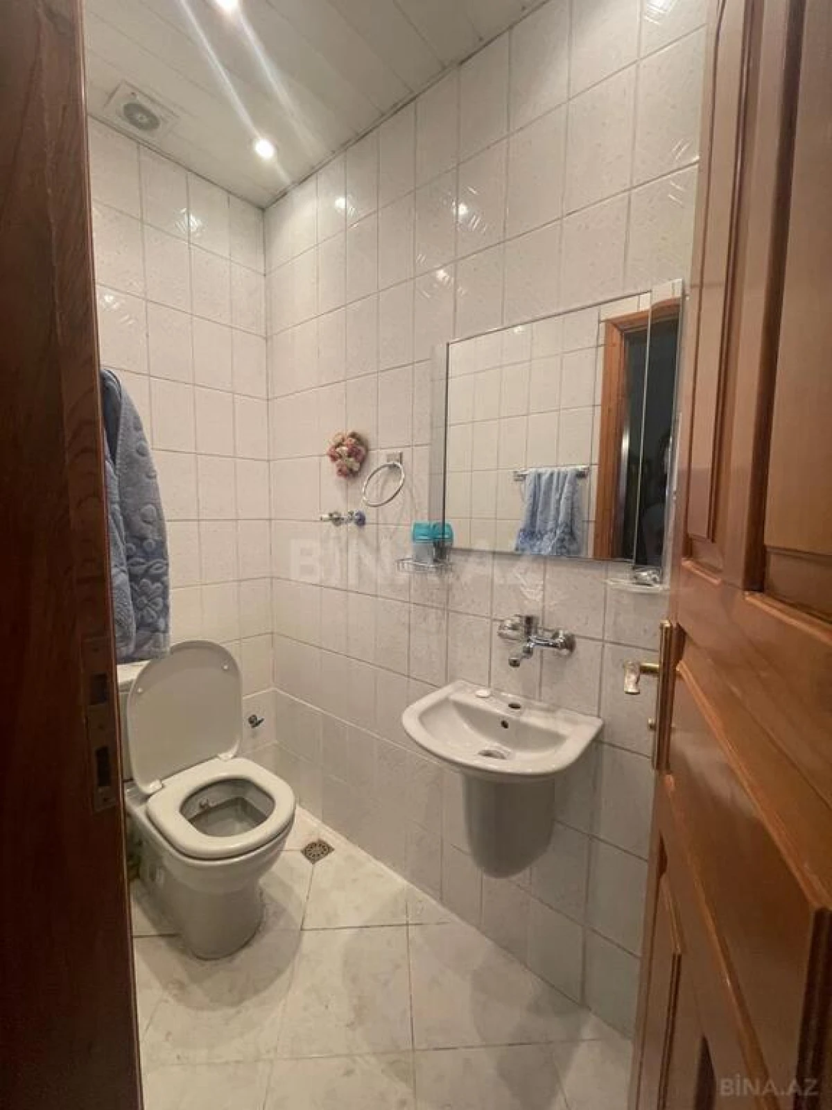 Satılır 5 otaqlı mənzil 155 m²