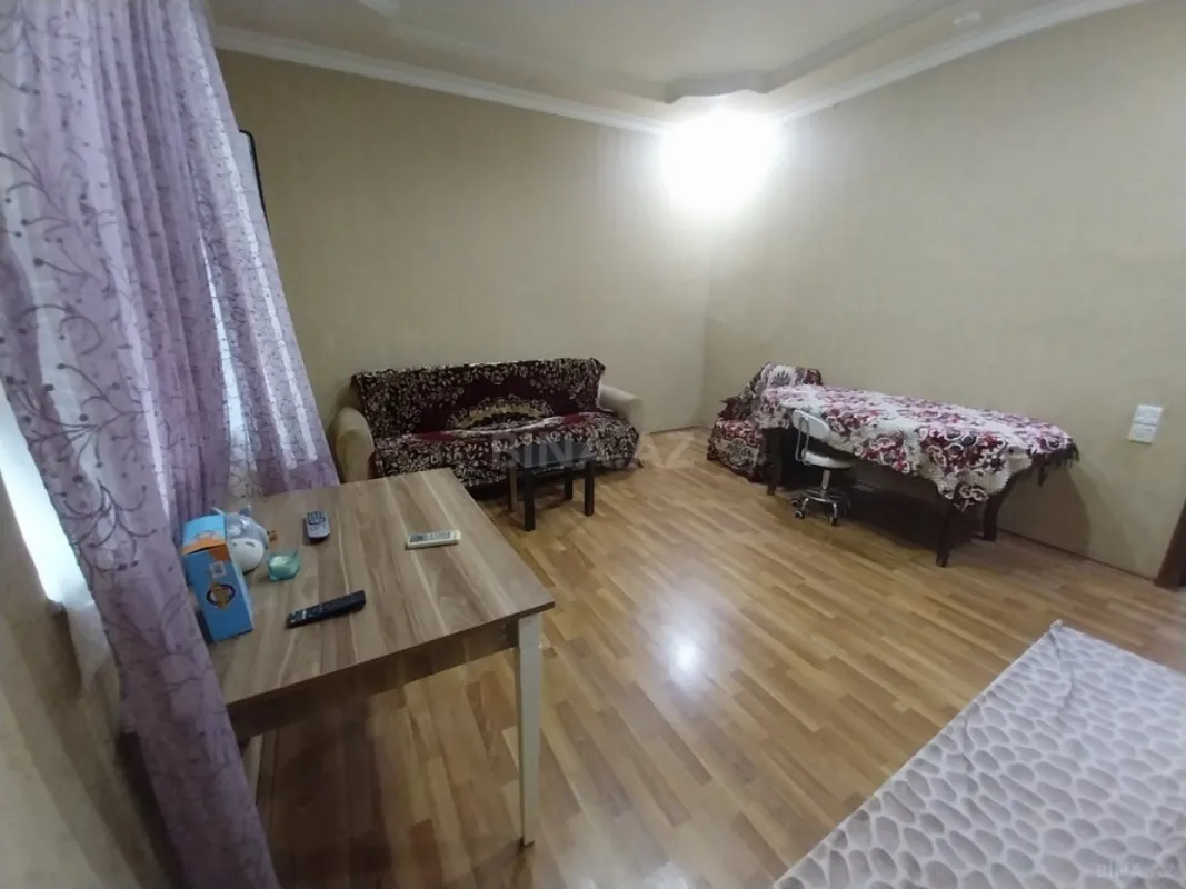 Satılır 2 otaqlı mənzil 65 m²