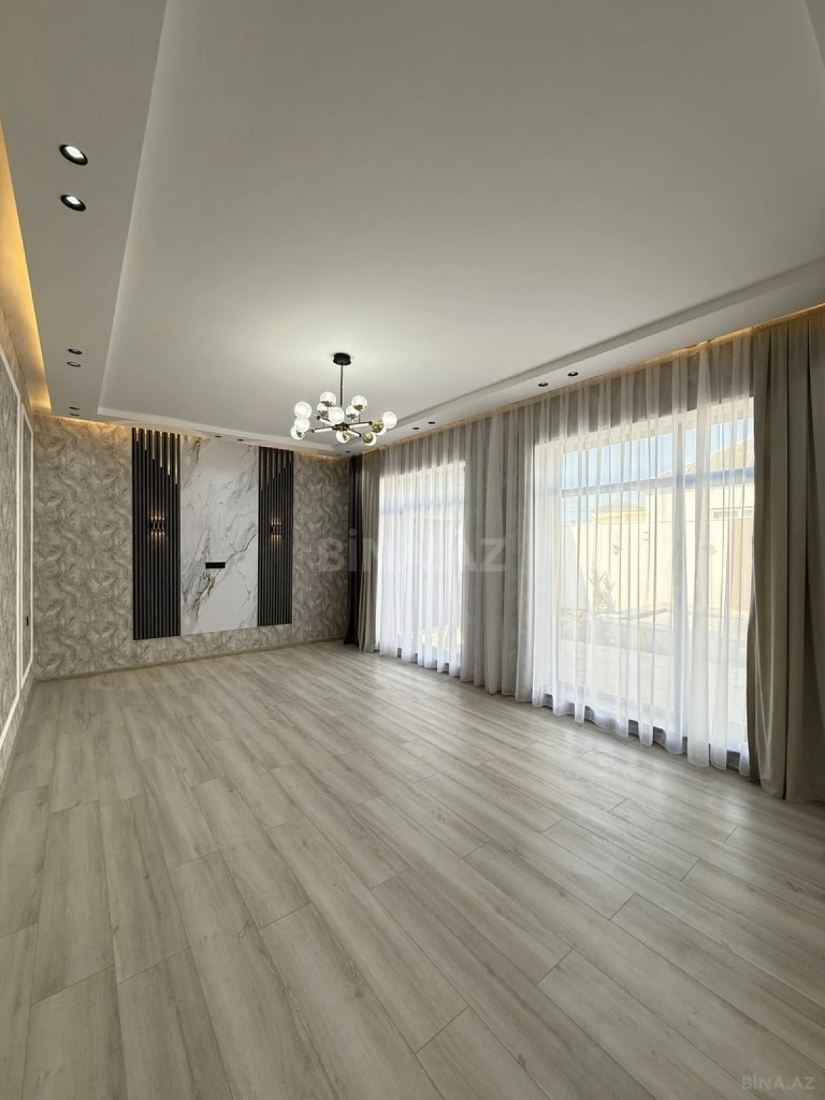 Satılır 4 otaqlı həyət evi 130 m²