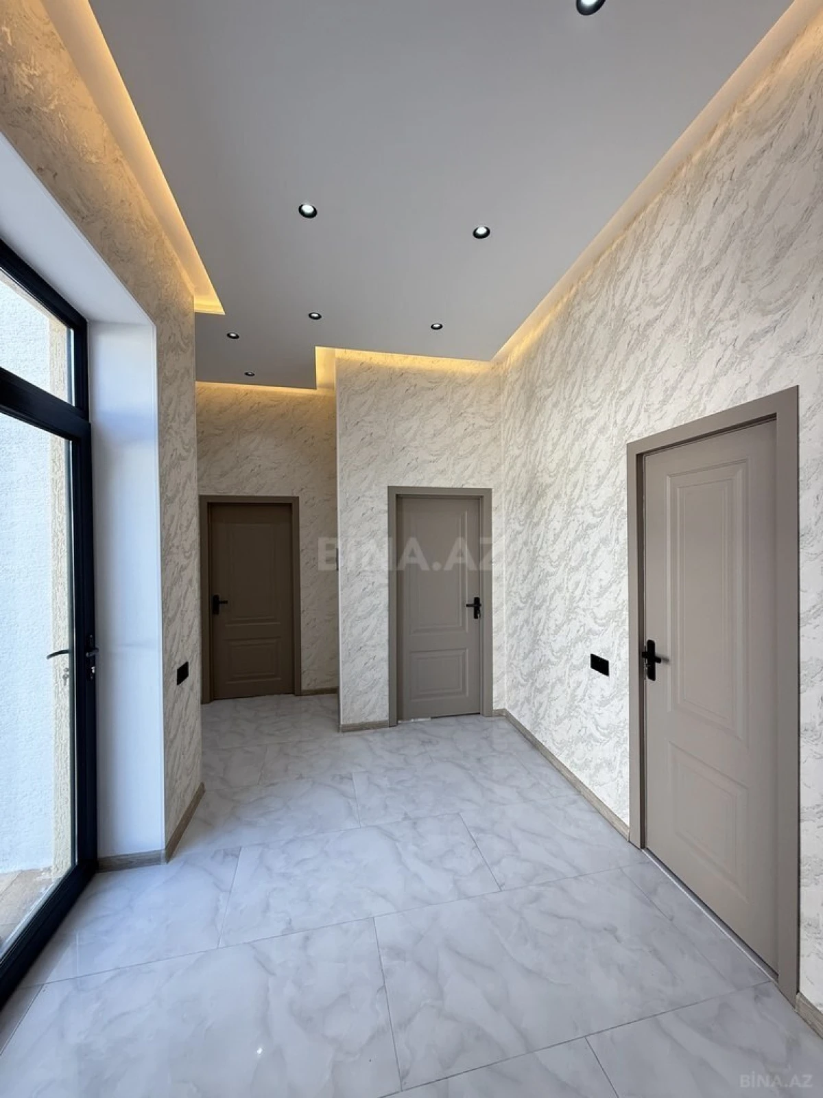 Satılır 4 otaqlı həyət evi 130 m²