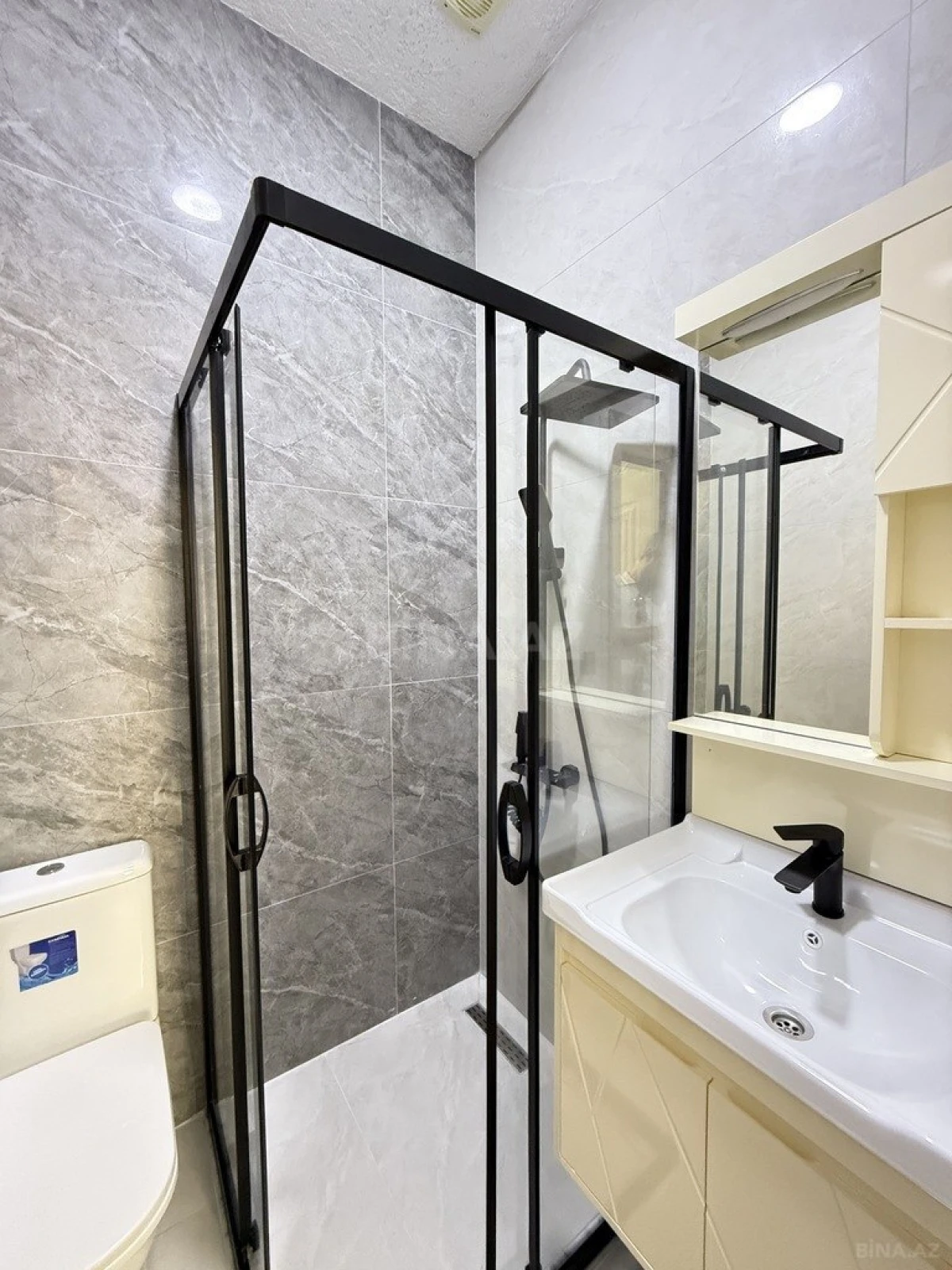 Satılır 4 otaqlı həyət evi 130 m²