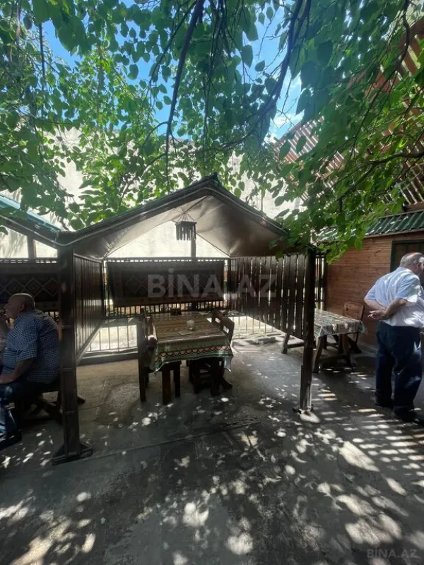 Satılır obyekt 250 m²