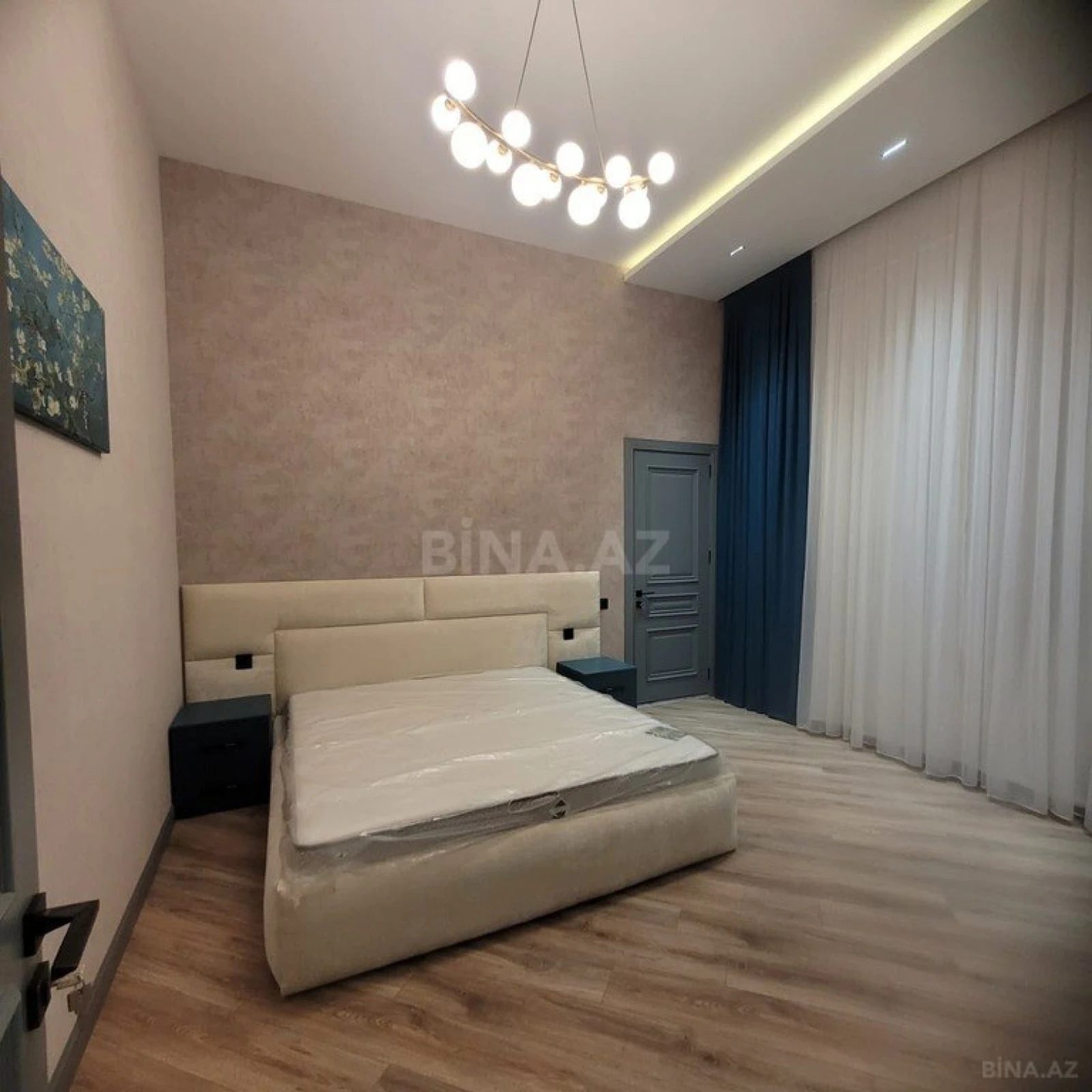 Satılır 4 otaqlı həyət evi 200 m²