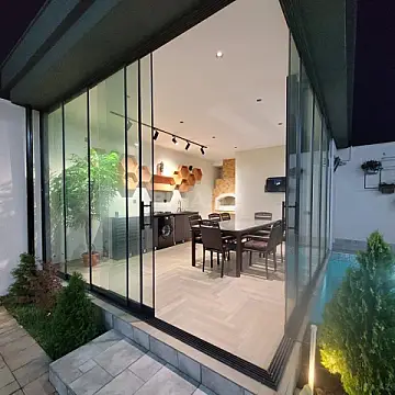 Satılır 4 otaqlı həyət evi 200 m²