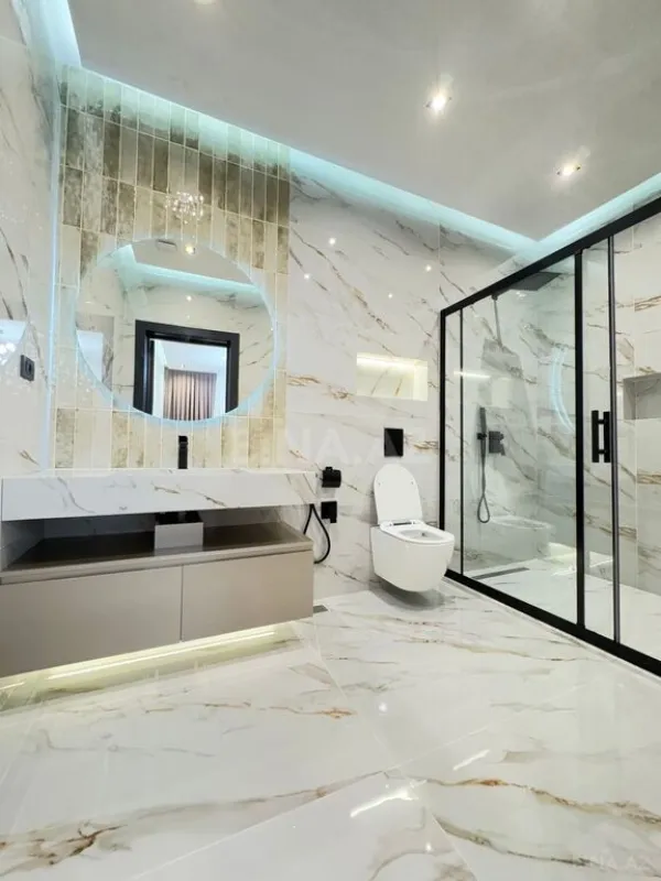 Satılır 6 otaqlı həyət evi 450 m²