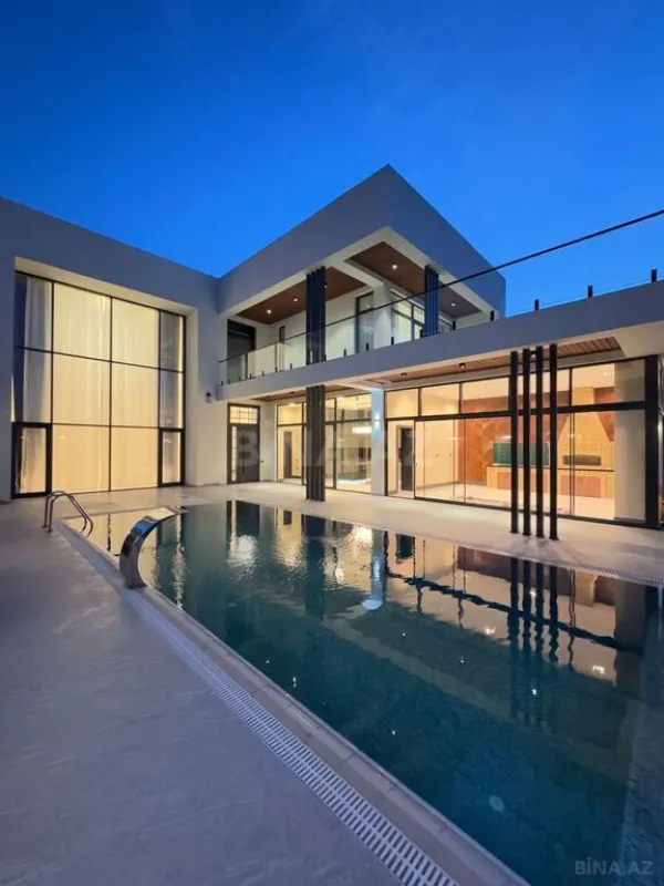 Satılır 6 otaqlı həyət evi 450 m²