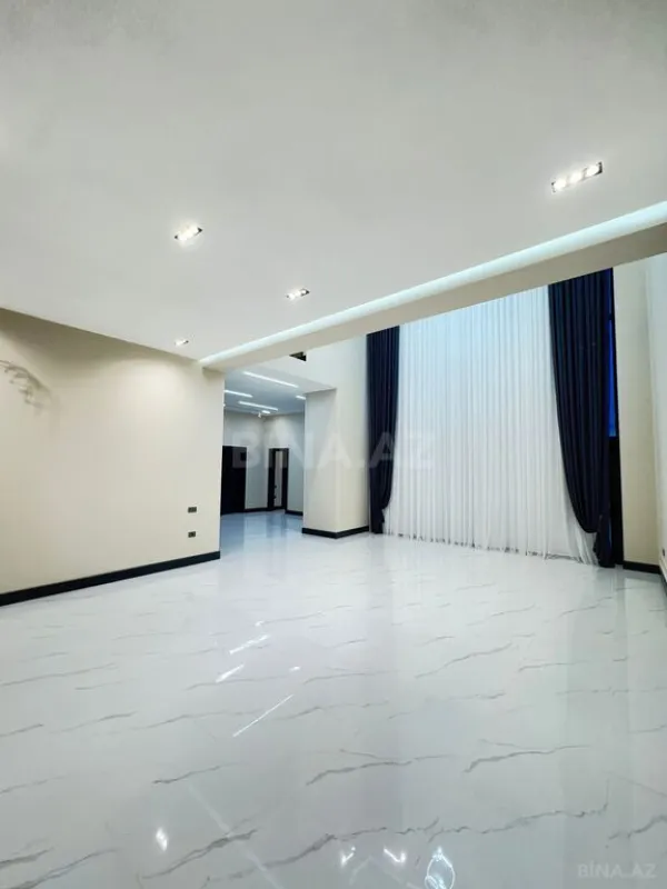 Satılır 6 otaqlı həyət evi 450 m²