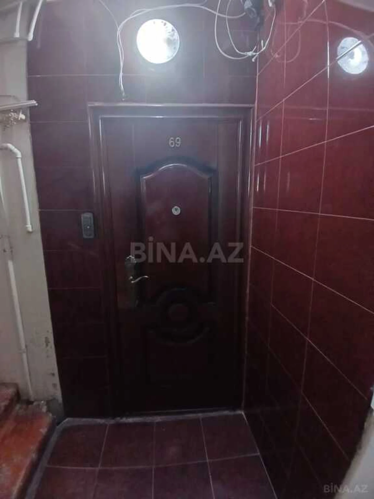 Satılır 5 otaqlı mənzil 130 m²