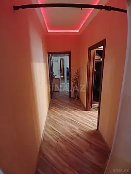 Satılır 5 otaqlı mənzil 130 m²