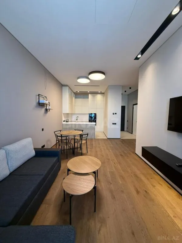 Satılır 2 otaqlı mənzil 65 m²
