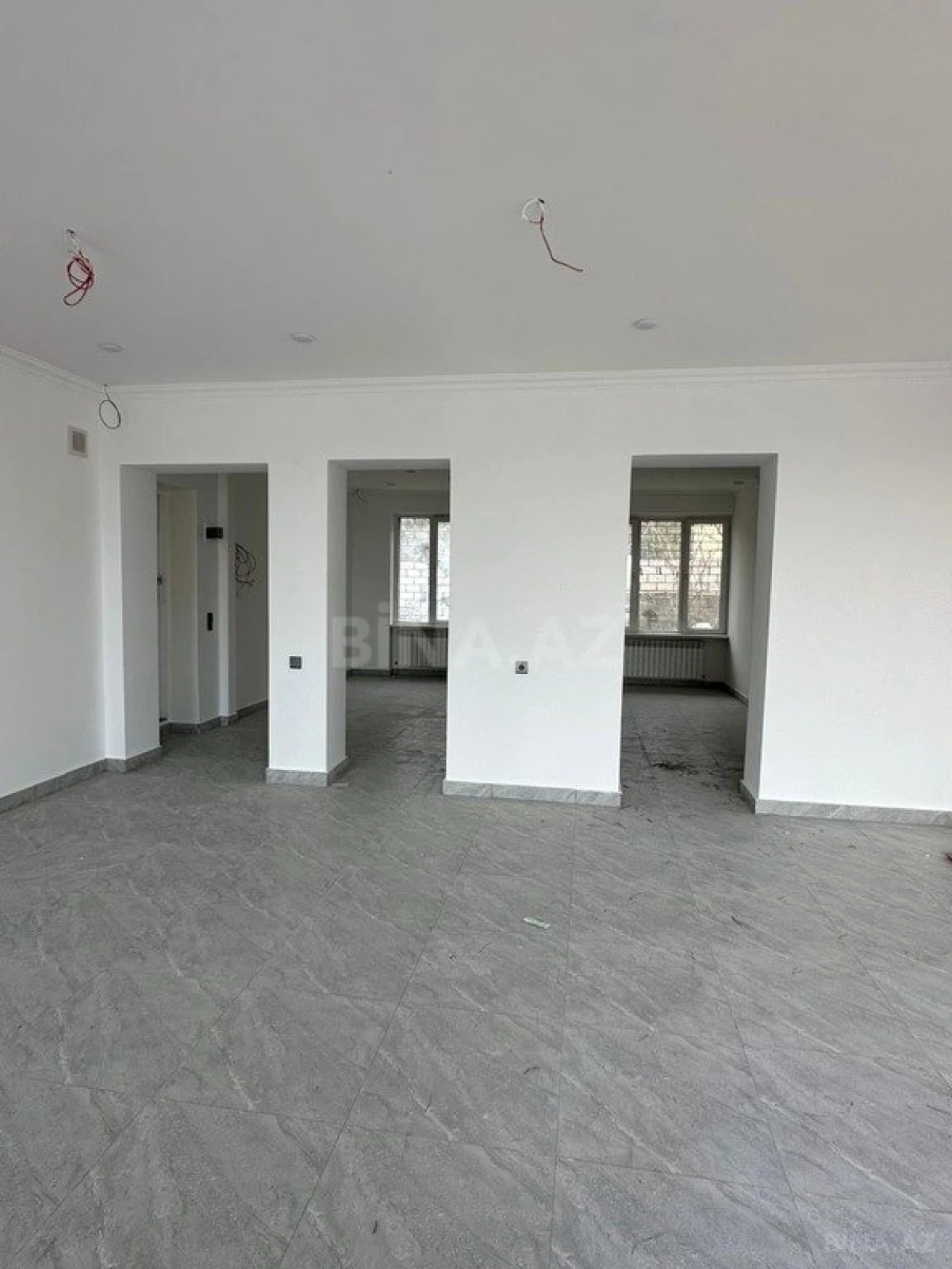 Satılır obyekt 80 m²