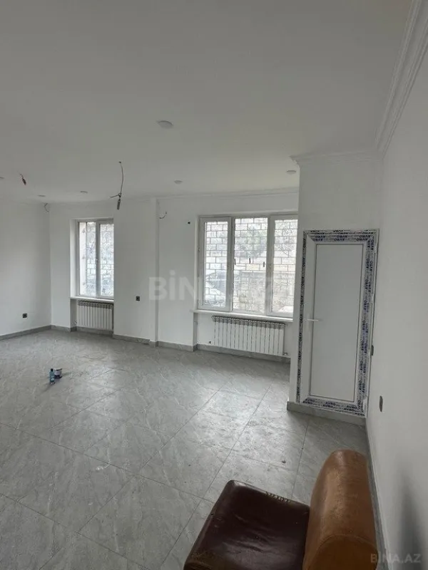 Satılır obyekt 80 m²