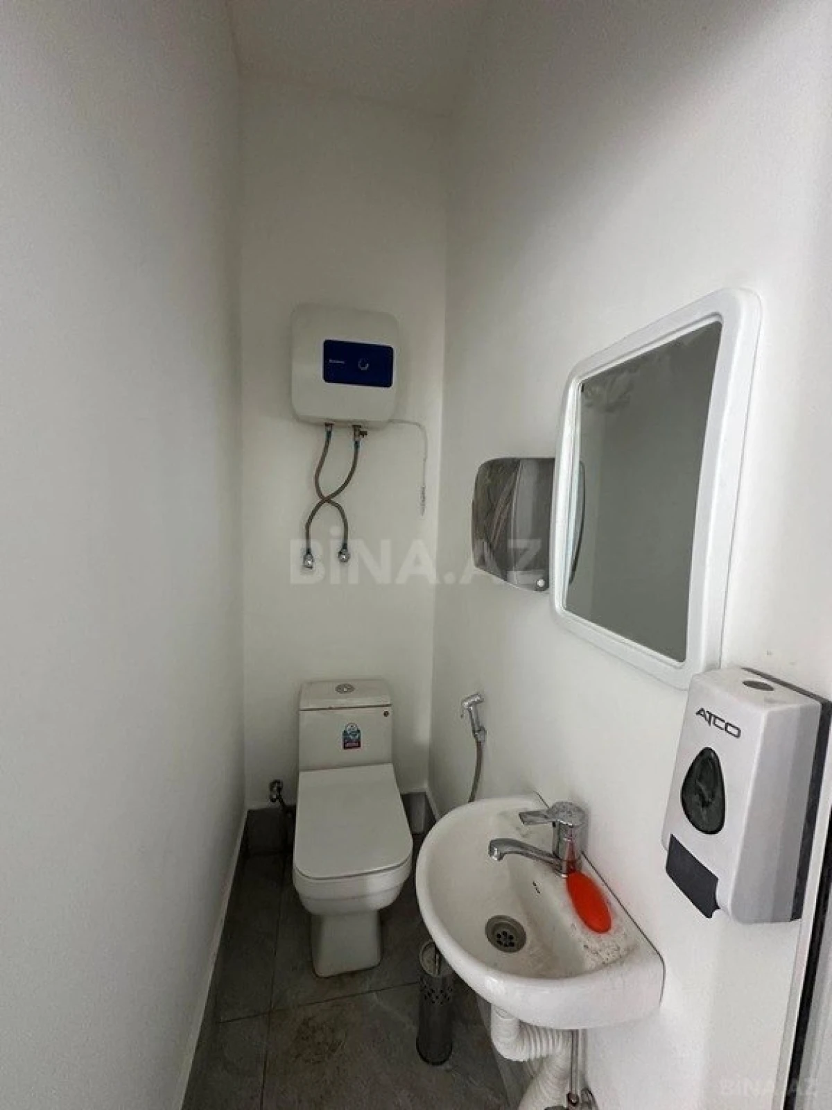 Satılır obyekt 80 m²